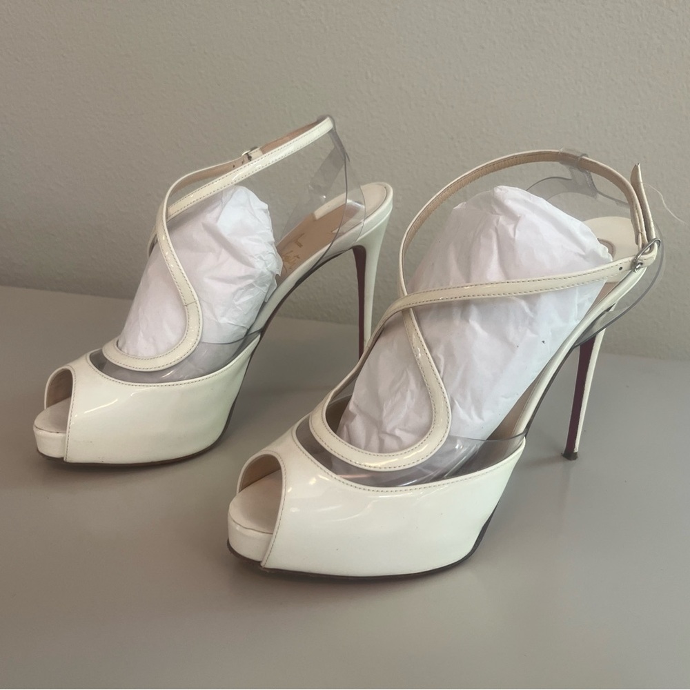 Louboutin White Platform heel 5 in